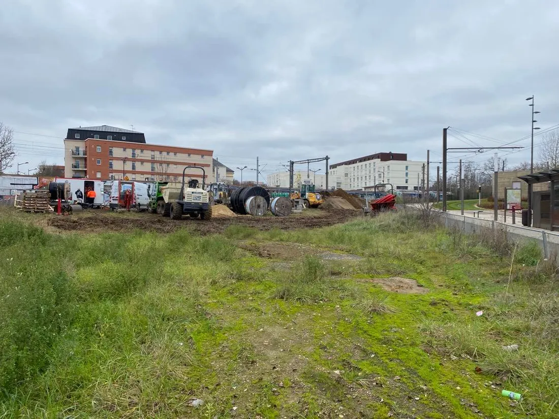Chantier en cours, aux abords de l'hôpital
